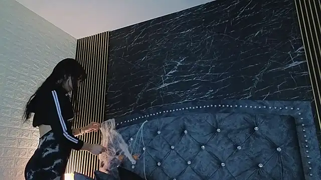 diosagolden online show from November 2025 09:06:01 PM