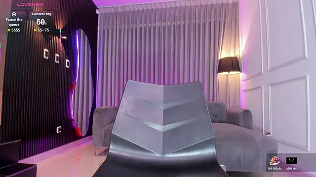 Snapshot of Anna_parkker_ chatting on October 2025 07:18:01 PM Anna parkker online show from October 2025 07:18:01 PM