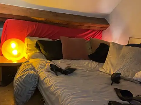 Snapshot of alexheels_boots chatting on January 2025 07:42:01 AM alexheels boots online show from January 2025 07:42:01 AM