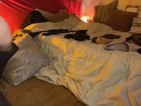 Snapshot of alexheels_boots chatting on February 2025 03:35:01 AM alexheels boots online show from February 2025 03:35:01 AM