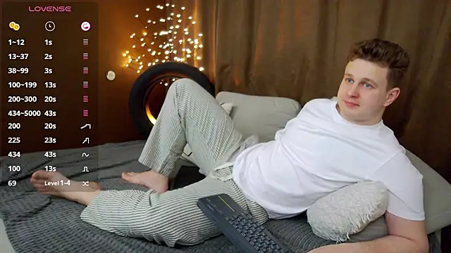 charlie smiley online show from April 2026 01:11:02 AM