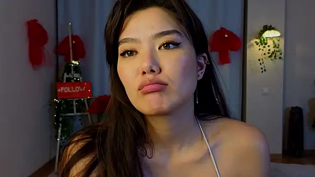 Snapshot of EmmaFisherf chatting on January 2025 10:12:02 PM EmmaFisherf online show from January 2025 10:12:02 PM