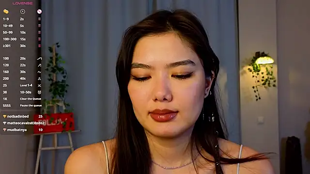 Snapshot of EmmaFisherf chatting on January 2025 10:17:02 PM EmmaFisherf online show from January 2025 10:17:02 PM