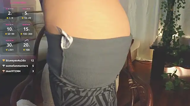 Snapshot of EmmaFisherf chatting on February 2025 07:14:01 PM EmmaFisherf online show from February 2025 07:14:01 PM