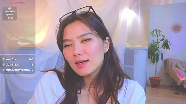 Snapshot of EmmaFisherf chatting on March 2025 09:12:01 AM EmmaFisherf online show from March 2025 09:12:01 AM