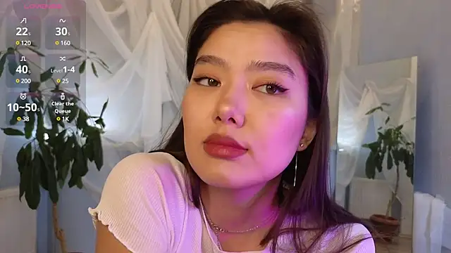 Snapshot of EmmaFisherf chatting on March 2025 03:09:02 AM EmmaFisherf online show from March 2025 03:09:02 AM