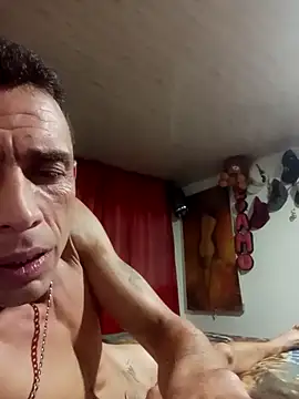 luiseduardomarta online show from November 2025 04:06:02 AM