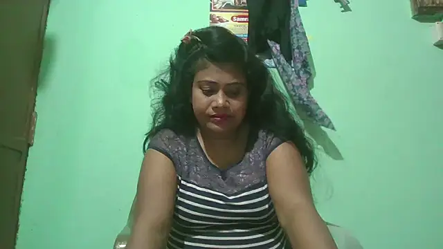 Snapshot of sexy_roma chatting on June 2026 01:48:01 PM sexy roma online show from June 2026 01:48:01 PM