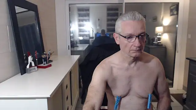 Snapshot of Goduleur69 chatting on January 2025 08:46:02 PM Goduleur69 online show from January 2025 08:46:02 PM