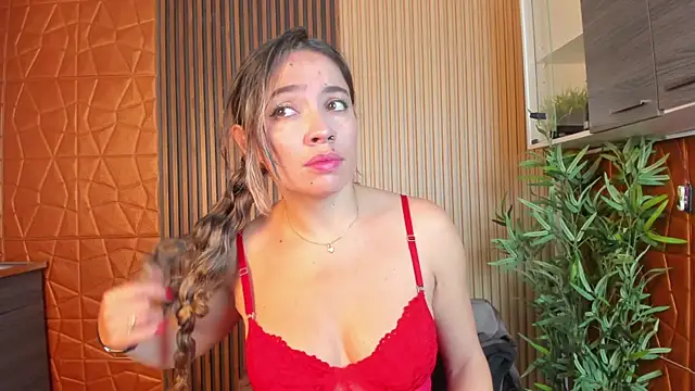 Snapshot of Alessia_Taylorr chatting on March 2025 11:56:01 AM Alessia Taylorr online show from March 2025 11:56:01 AM