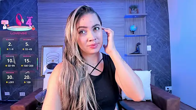 Snapshot of Alessia_Taylorr chatting on September 2025 11:37:02 AM Alessia Taylorr online show from September 2025 11:37:02 AM