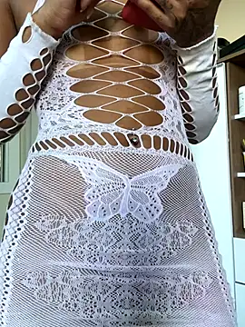 Indiazinhax online show from October 2025 10:52:02 AM