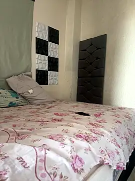 Snapshot of Indiazinhax chatting on January 2026 03:16:01 PM Indiazinhax online show from January 2026 03:16:01 PM