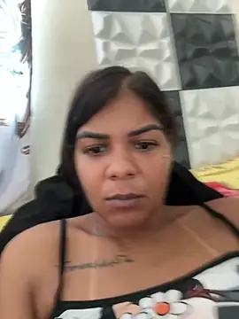 Snapshot of Indiazinhax chatting on February 2026 05:51:01 PM Indiazinhax online show from February 2026 05:51:01 PM