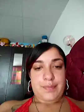 Snapshot of evelyn_prince1 chatting on January 2025 05:07:02 PM evelyn prince1 online show from January 2025 05:07:02 PM