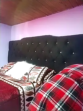 Snapshot of Camille_rose_ chatting on November 2025 03:34:02 PM Camille rose online show from November 2025 03:34:02 PM