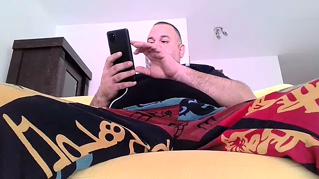 Snapshot of your_man85 chatting on March 2025 08:41:02 AM your man85 online show from March 2025 08:41:02 AM