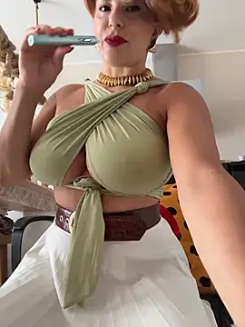 Snapshot of Selvaggia_official83 chatting on March 2026 02:31:02 PM Selvaggia official83 online show from March 2026 02:31:02 PM