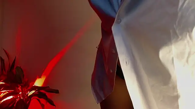 Snapshot of ValenGray chatting on February 2025 02:48:02 AM ValenGray online show from February 2025 02:48:02 AM