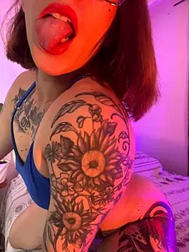 Snapshot of ValenGray chatting on November 2025 12:49:01 PM ValenGray online show from November 2025 12:49:01 PM