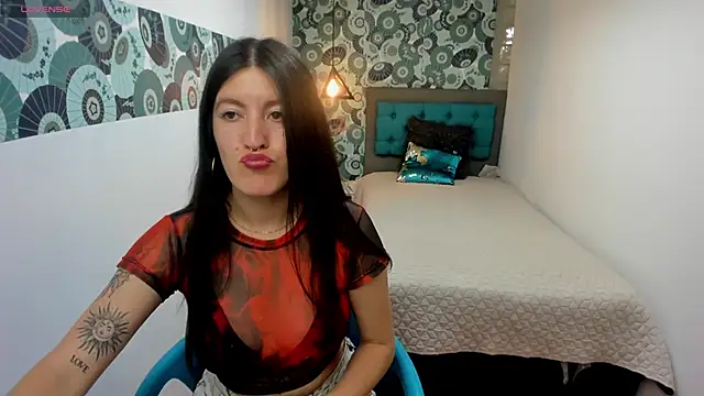 LiaCooper  online show from January 2025 06:04:01 PM