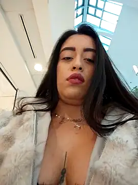 Freyja300 online show from December 2025 10:42:01 AM