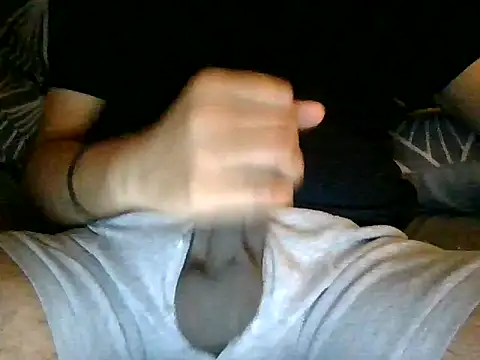 Snapshot of hallowsMIA chatting on January 2026 02:58:02 AM hallowsMIA online show from January 2026 02:58:02 AM