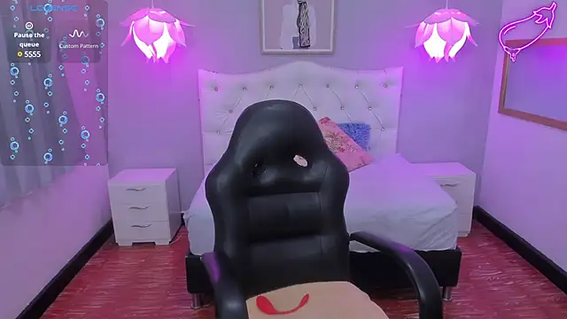 Lisa7 7 online show from February 2025 12:24:01 PM