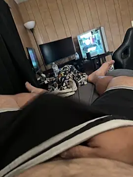 Jayare95 online show from November 2025 06:55:02 PM