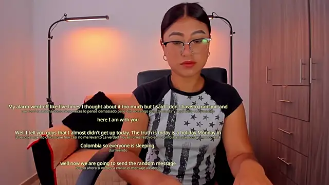 Snapshot of cloy_baby__ chatting on November 2025 11:11:02 AM cloy baby online show from November 2025 11:11:02 AM