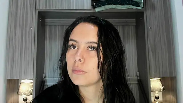 Snapshot of valerymeyerr chatting on June 2026 11:35:01 AM valerymeyerr online show from June 2026 11:35:01 AM