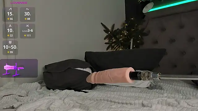 Sexydoll112 online show from December 2024 11:59:01 PM