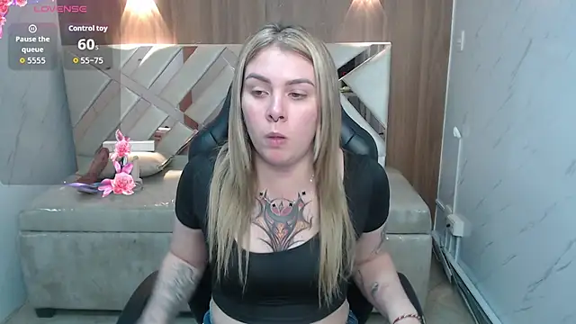 Paula b  online show from May 2026 12:48:01 PM