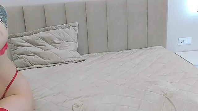 lulu wolf online show from March 2026 01:21:01 AM