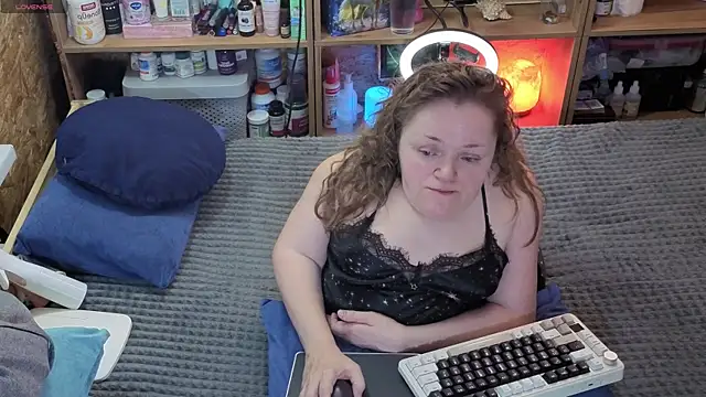 MiniNatalie online show from March 2026 07:14:01 AM