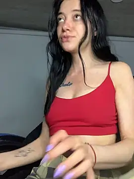 Snapshot of Isabella_21x chatting on May 2026 10:31:01 AM Isabella 21x online show from May 2026 10:31:01 AM