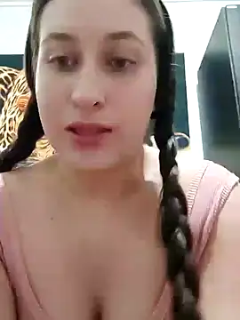 dulccemaria24 online show from December 2024 08:18:01 PM