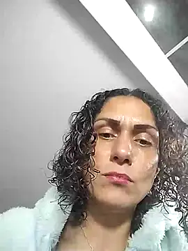 Snapshot of Corina_hot chatting on March 2025 09:13:01 PM Corina hot online show from March 2025 09:13:01 PM