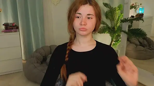 Freckle Diyana online show from June 2026 02:02:02 AM