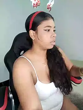 Fanny Klean online show from December 2024 05:57:02 AM