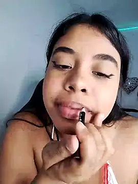 Fanny Klean online show from February 2025 09:42:02 AM