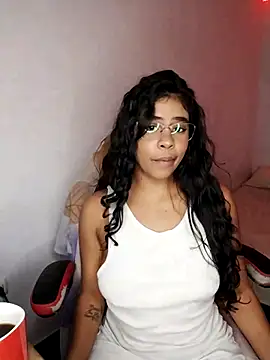 Fanny Klean online show from October 2025 04:59:01 AM