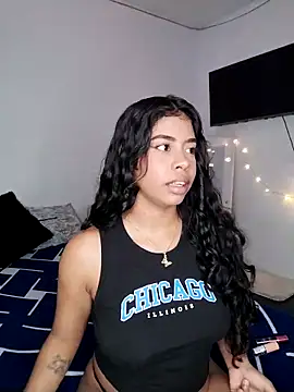 Fanny Klean online show from February 2026 03:32:02 AM