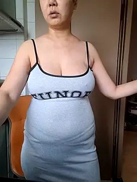 Snapshot of LenaShow chatting on October 2025 01:39:01 AM LenaShow online show from October 2025 01:39:01 AM