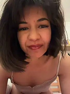 BitchyBratxxx online show from March 2026 06:03:02 PM