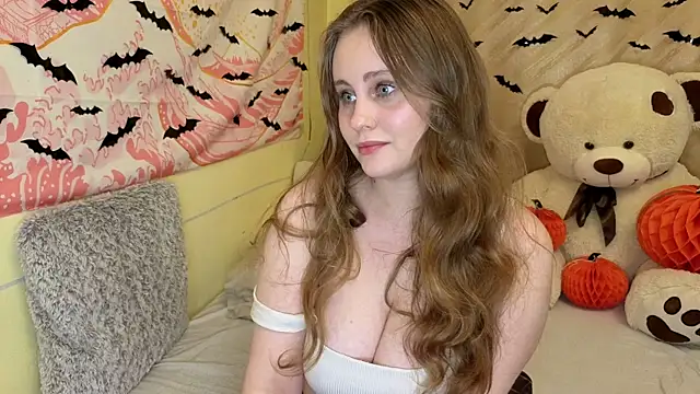 Sellya Houston online show from October 2025 08:20:01 PM