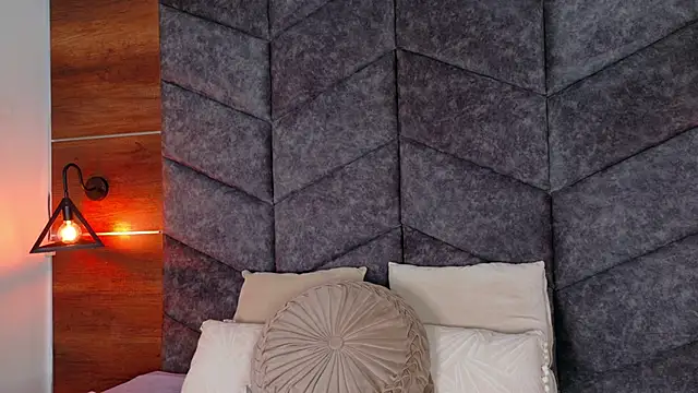 Snapshot of AmyPalmmer chatting on December 2025 11:41:02 AM AmyPalmmer online show from December 2025 11:41:02 AM