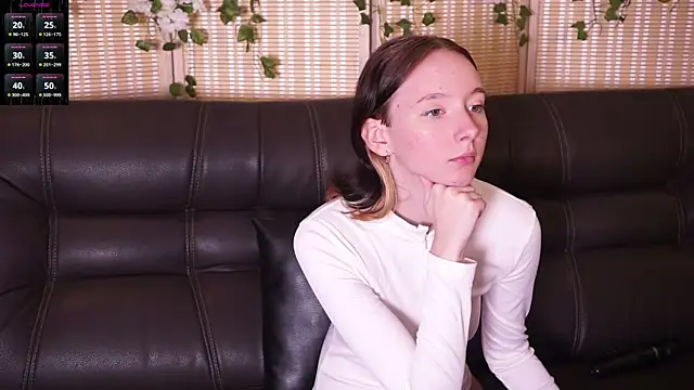 LimaLexxx online show from October 2025 05:20:02 PM