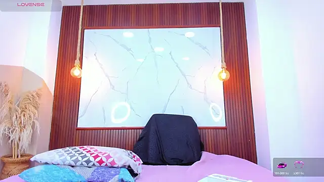 Mia thompson 19 online show from March 2026 06:55:01 PM