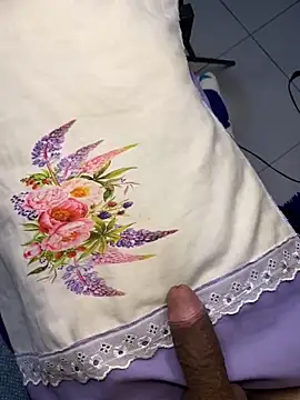 mayemarc online show from June 2026 01:47:01 PM